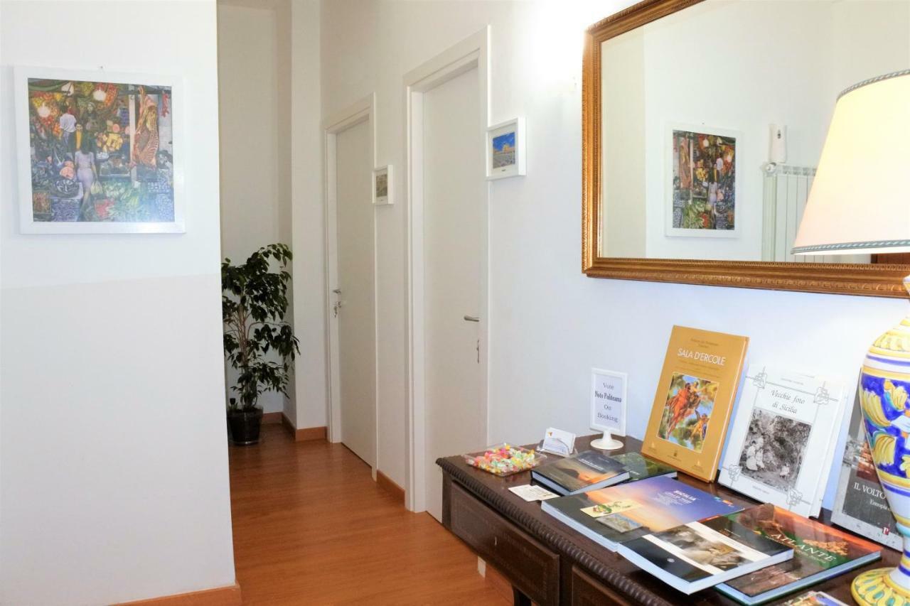 B&B Noto Politeama Палермо Екстериор снимка
